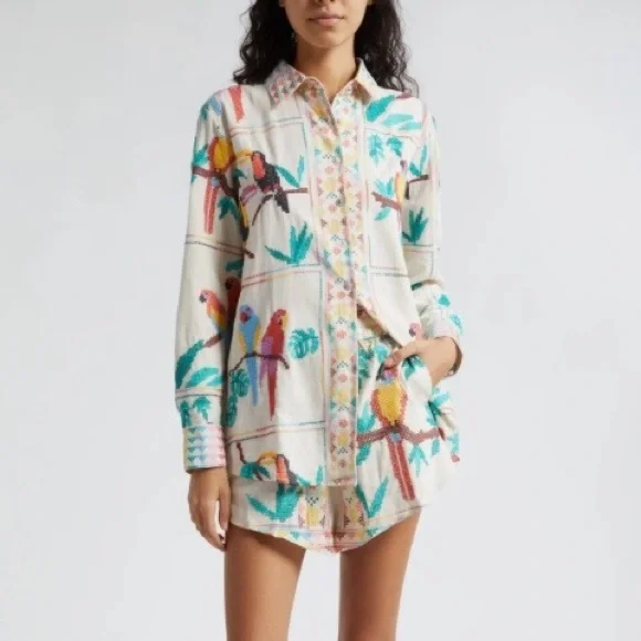 FARM Rio cross stitch linen bird shorts - Picture 2 of 8